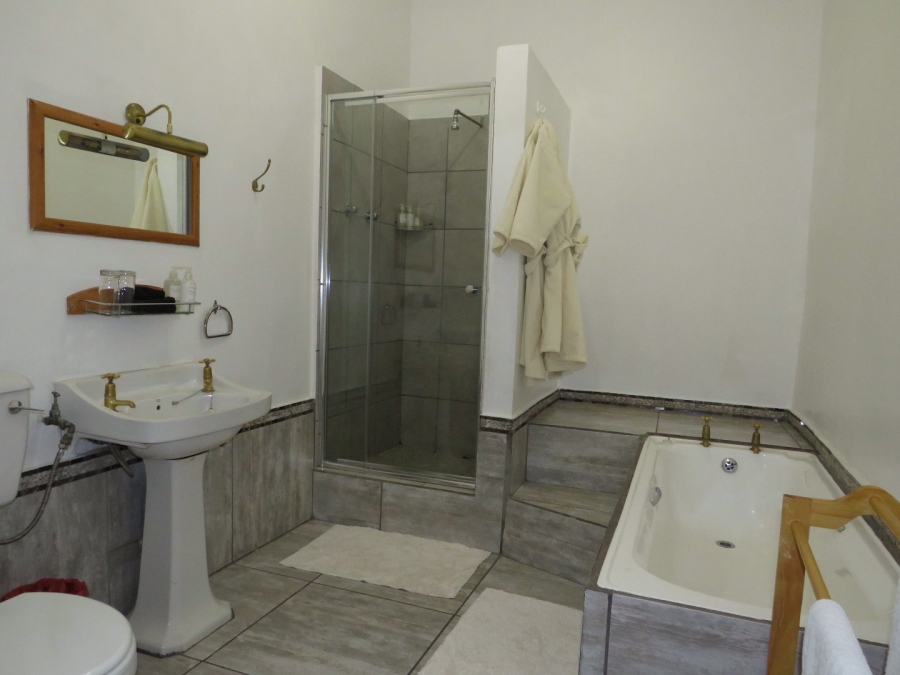6 Bedroom Property for Sale in Colesberg Northern Cape